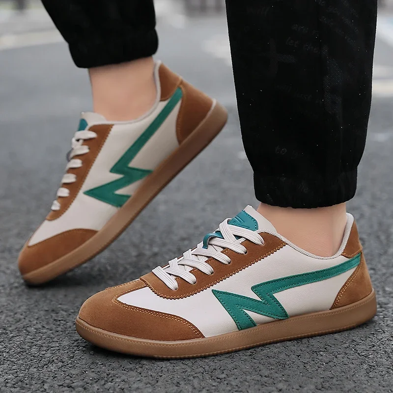 Zuki Retro Sneakers