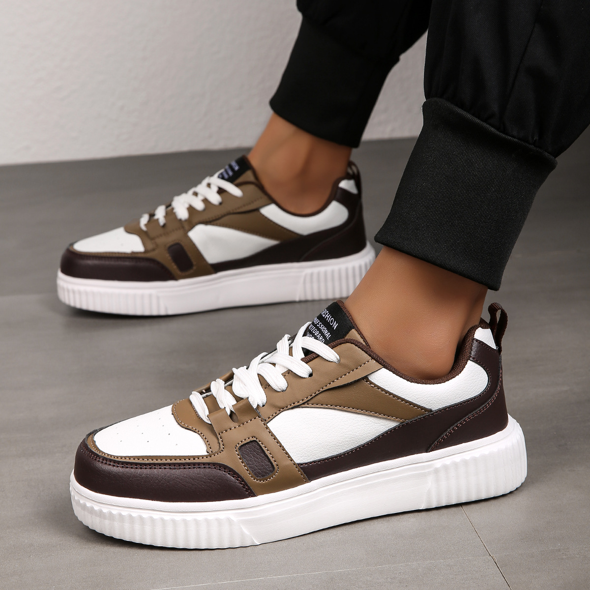 Bellagio Leather Sneakers